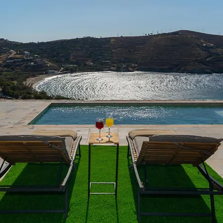 Gaia & Thalassa Nafsika Villa