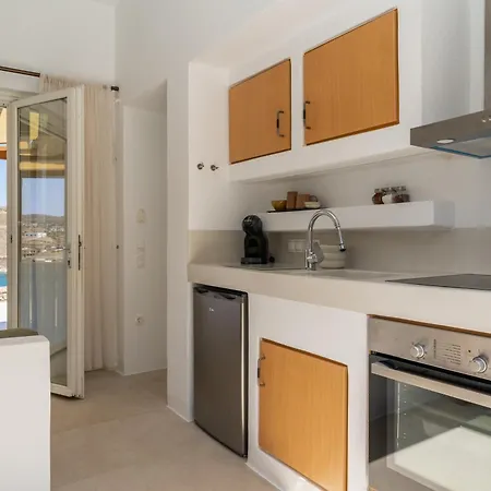 Gaia & Thalassa Nafsika Villa