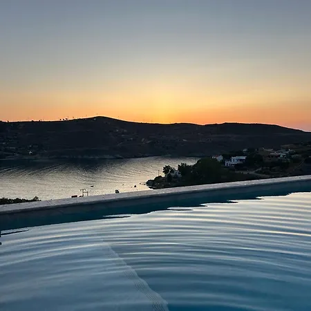 Gaia & Thalassa Nafsika Villa