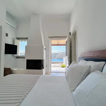 Gaia & Thalassa Nafsika Villa