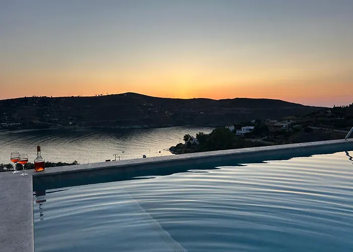 Gaia & Thalassa Nafsika Villa